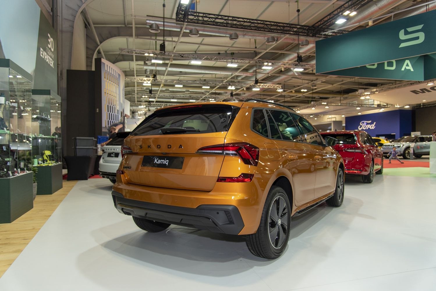 Rear view with distinct taillights and bumper of a compact SUV
