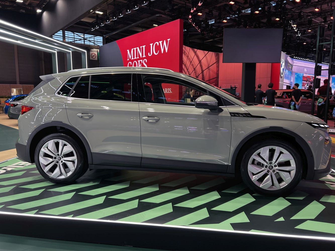 Side profile of sleek crossover SUV with large alloy wheels