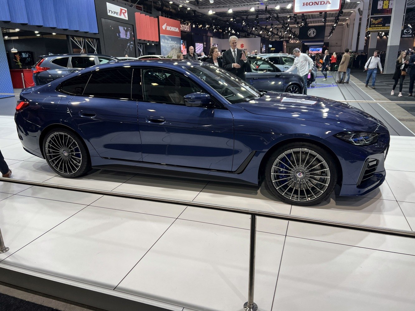 Sleek side profile with multi-spoke alloy wheels