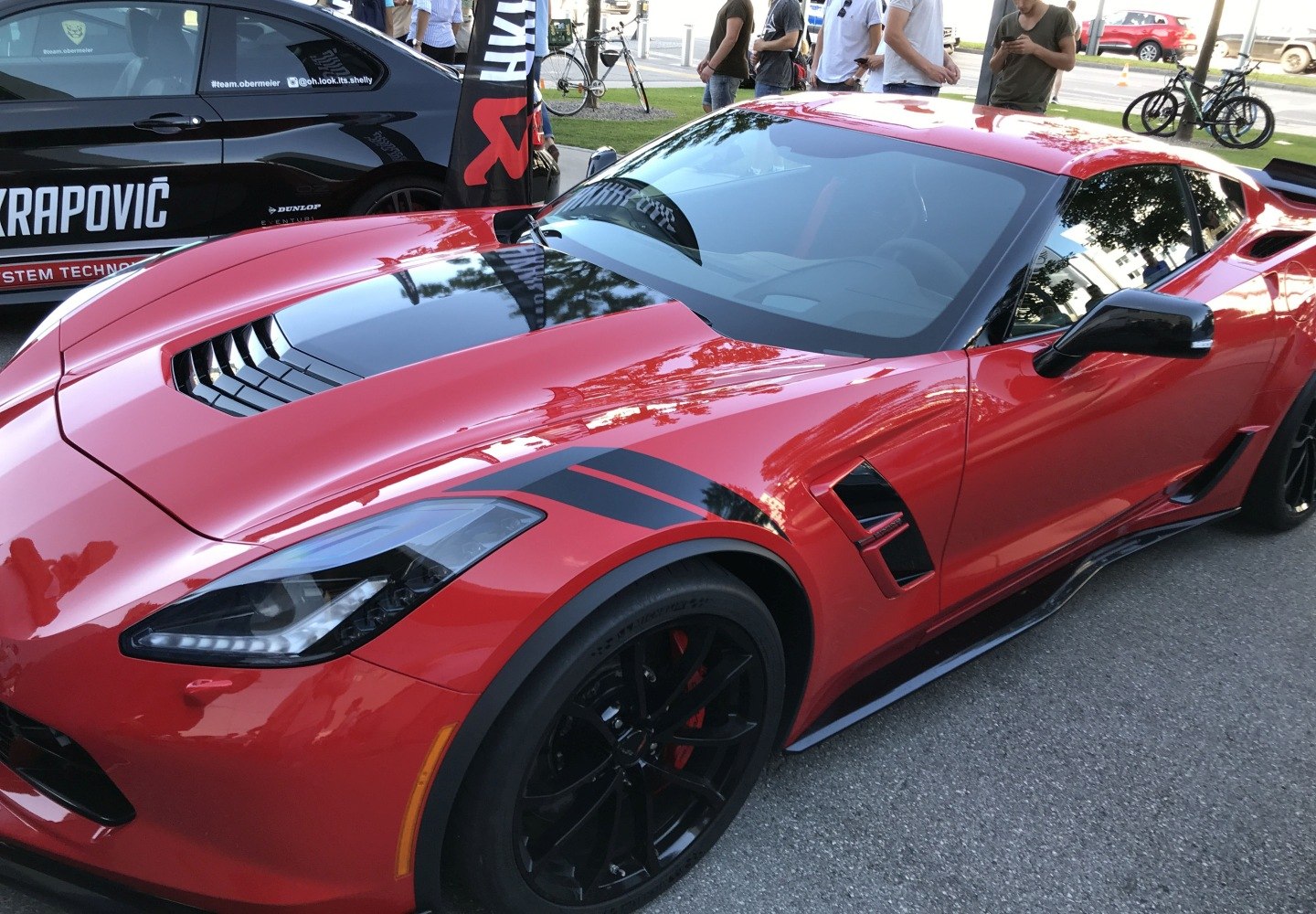 Front side view showing hood vents and aerodynamic side details