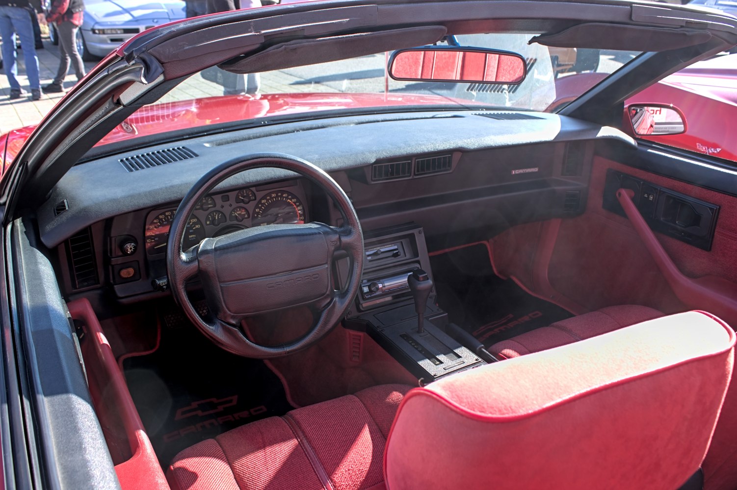 Dashboard and steering wheel of a classic convertible interior