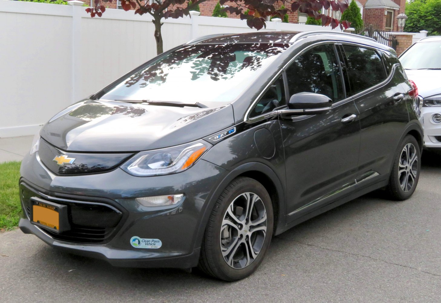 Electric hatchback with clean pass badge and alloy wheels