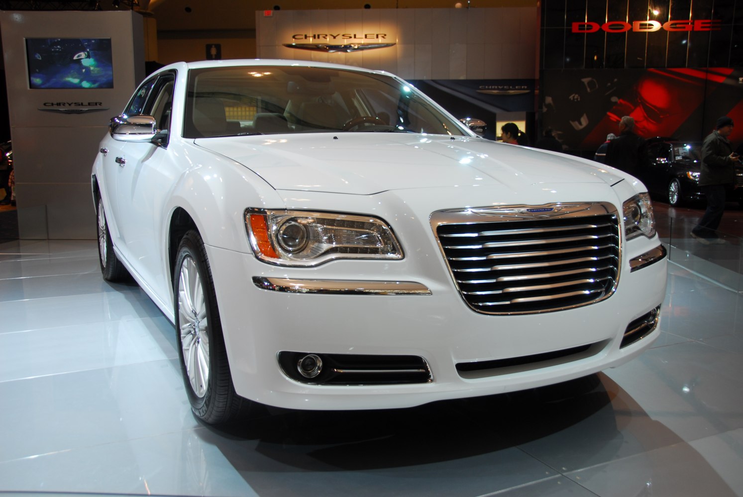 Front view with large horizontal grille and headlight focus