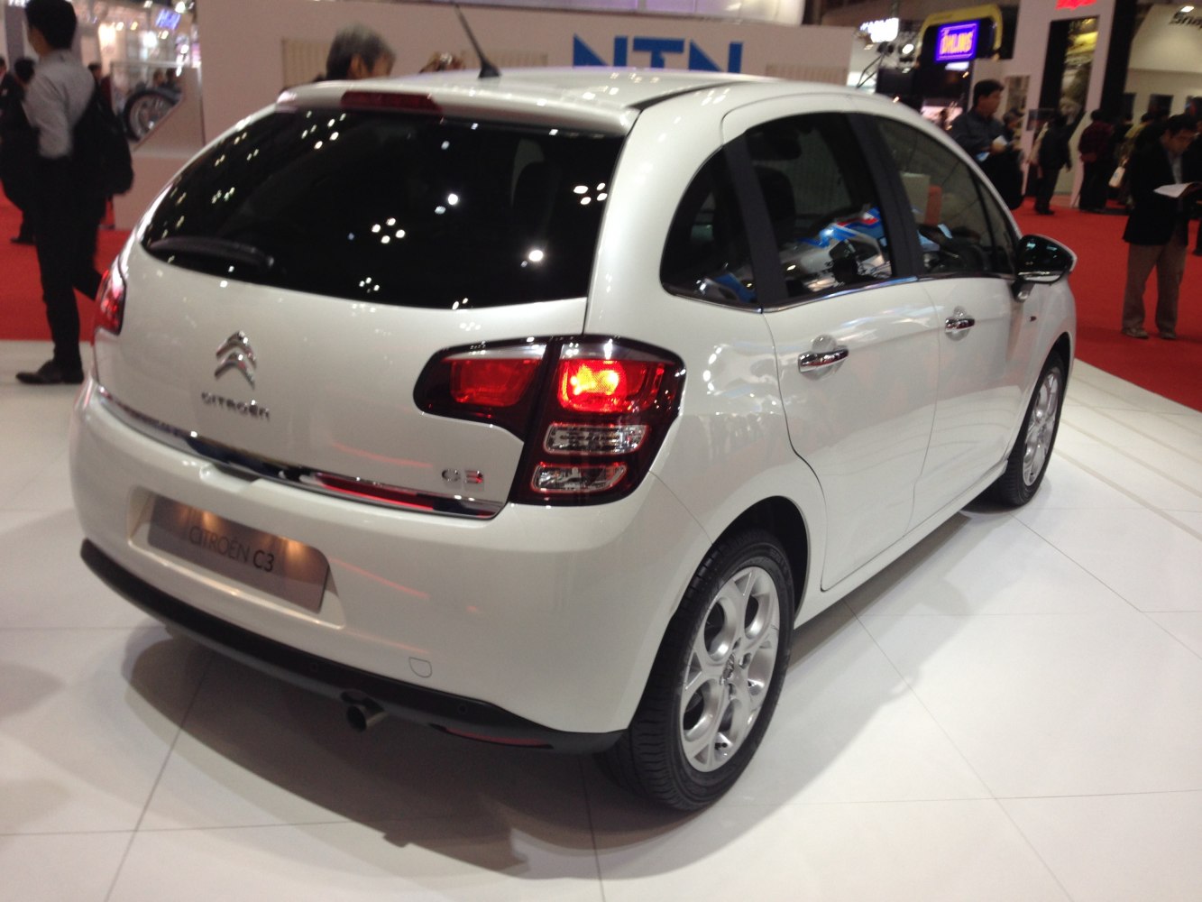 Rear view of a five-door hatchback with LED tail lights