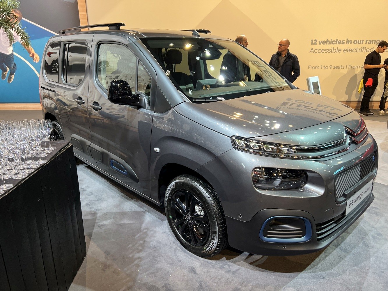Compact MPV with LED headlights and black alloy wheels