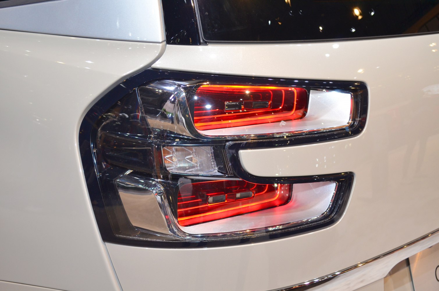 Close-up of distinctive split LED rear tail light design
