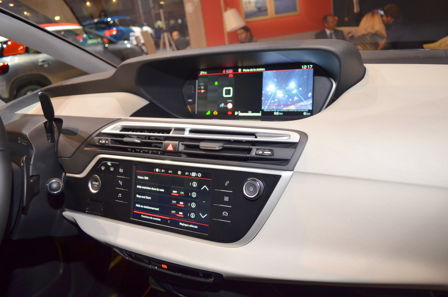Digital dashboard and touchscreen center console with climate controls