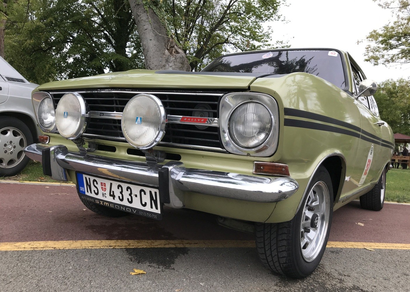 Vintage front grille with dual round spotlights and chrome bumper