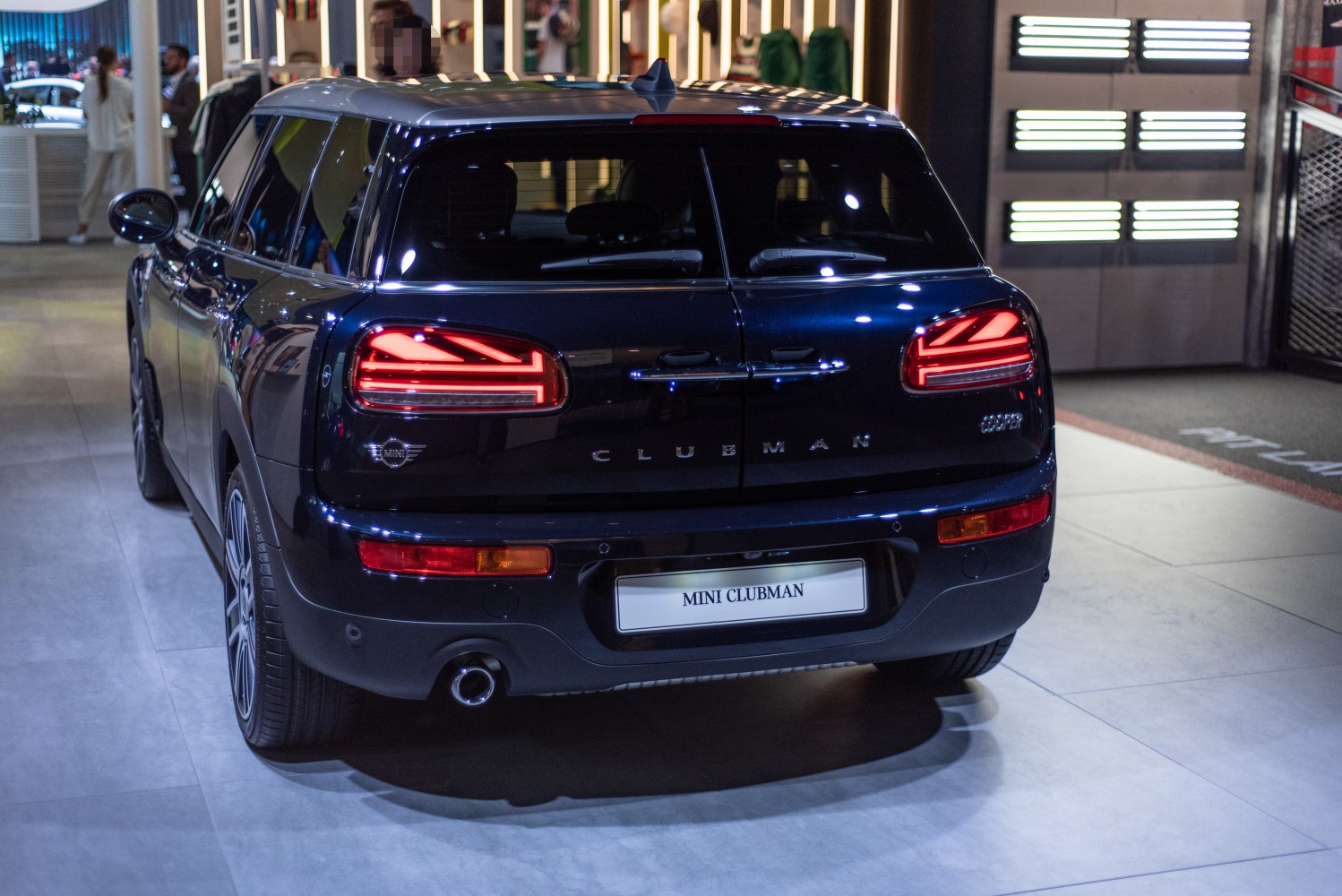 Split rear doors with modern LED tail lights and single exhaust pipe.