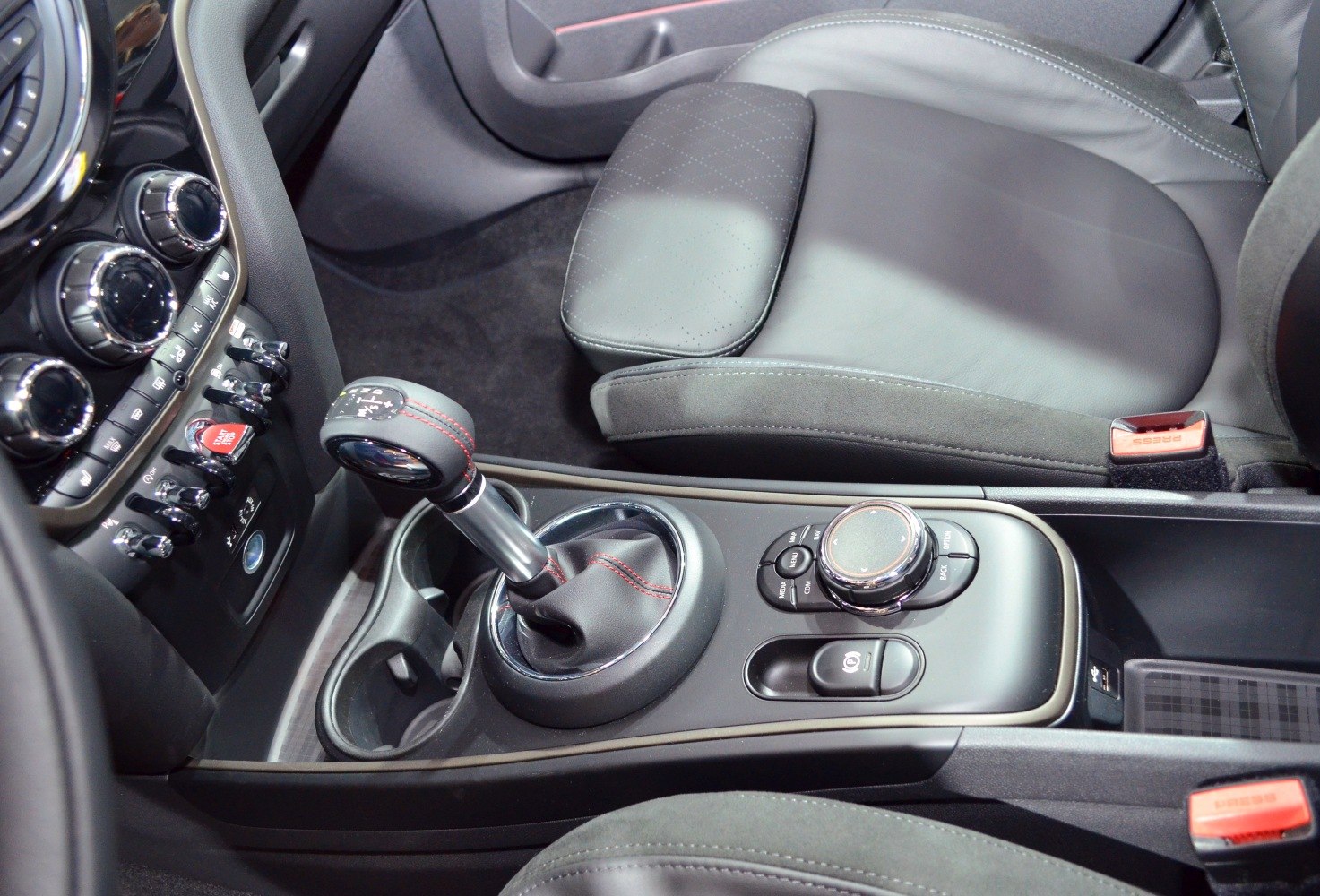 Interior center console with gear shift and control knob