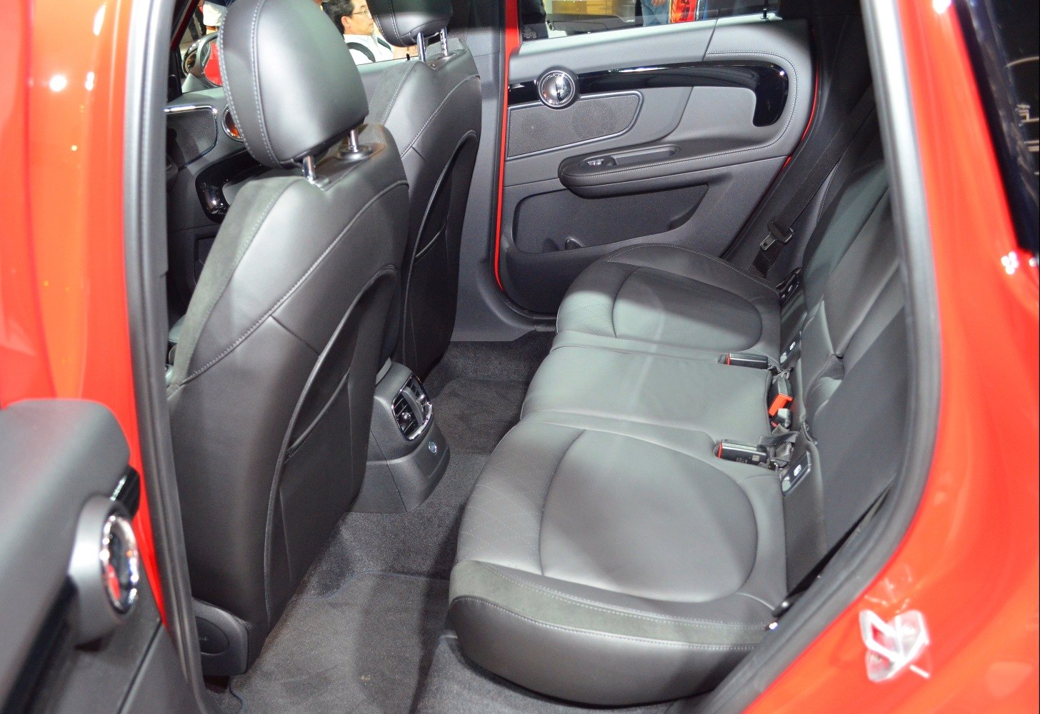 Leather upholstered rear seats with spacious legroom and detailed door panel