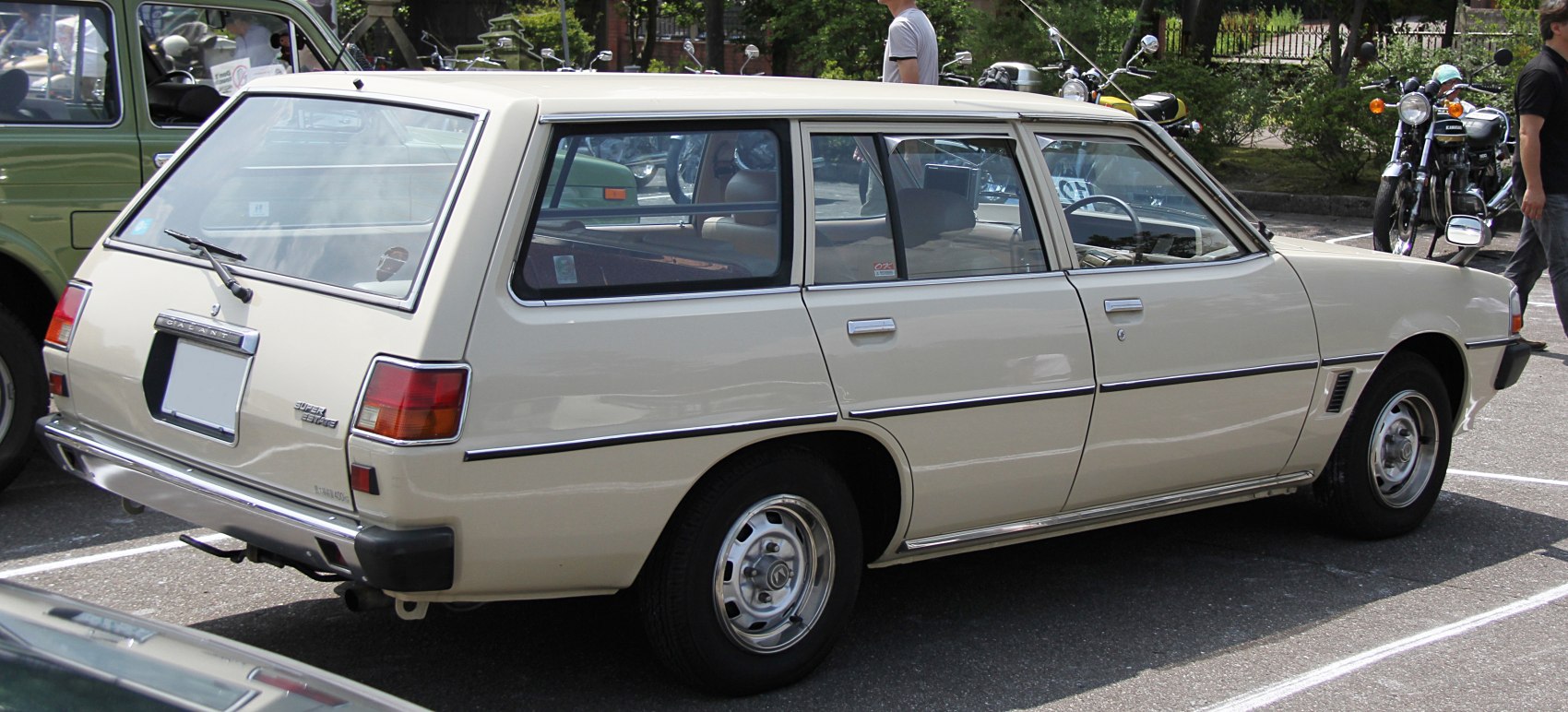1970s wagon with boxy design and large rear side windows