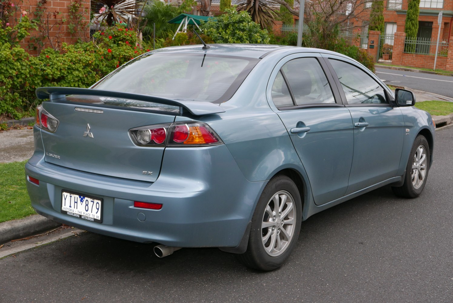 Rear view with spoiler and distinctive taillights