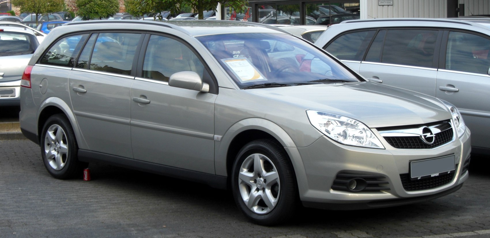 Silver station wagon with alloy wheels and front fog lights
