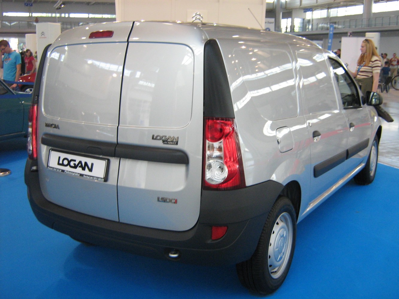 Rear view of van with dual rear cargo doors and side sliding door