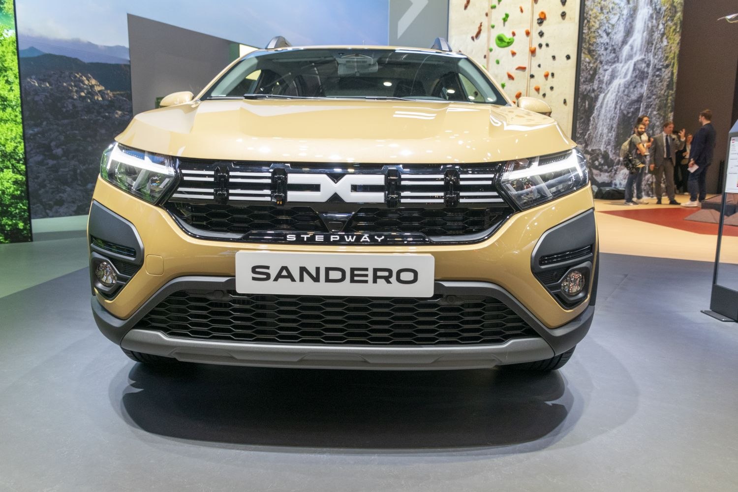Front view with grille and LED headlights
