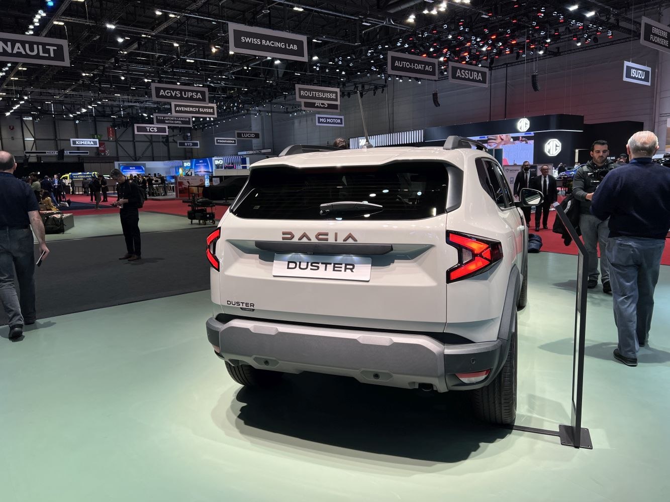 Rear view and taillight design of a modern compact SUV
