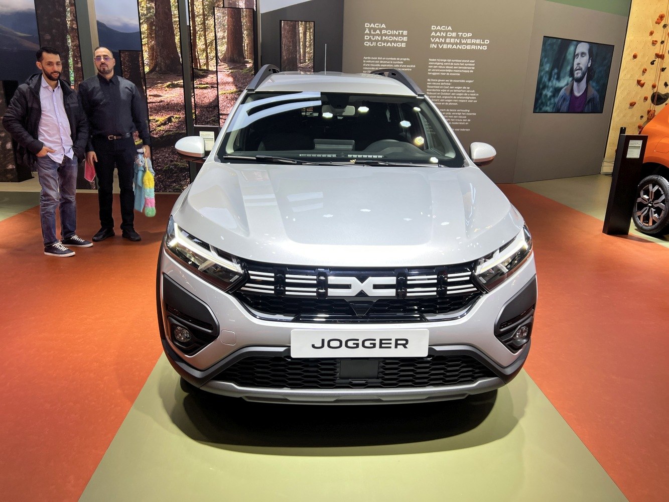 Front view with modern grille and LED headlights