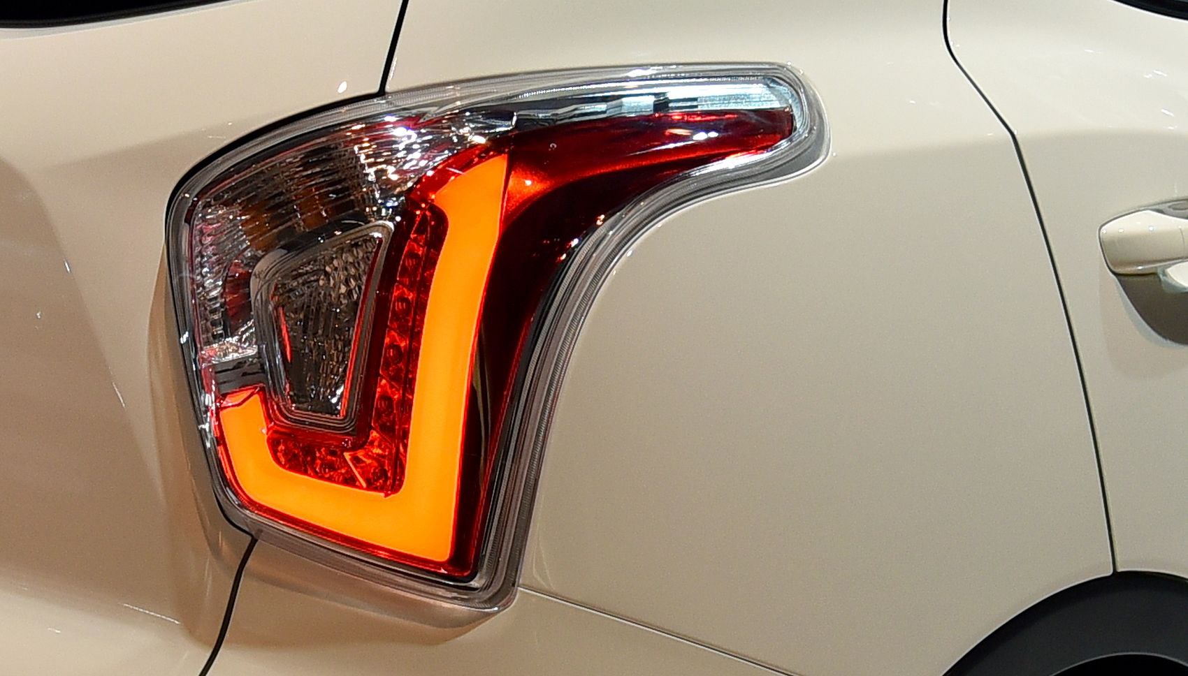 Close-up of SsangYong Tivoli rear LED taillight design