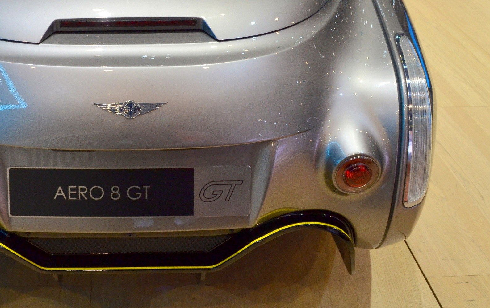 Close-up of rear with tail light and curved fender