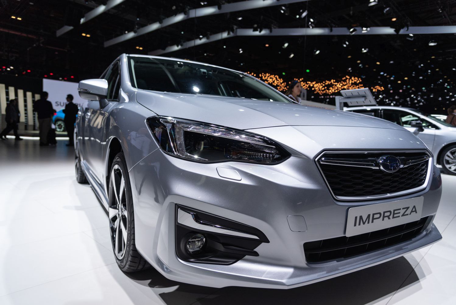 Front view with LED headlights and sporty grille