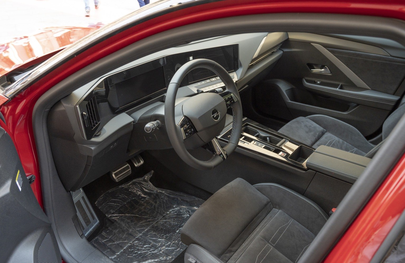 Modern digital dashboard and multifunction steering wheel interior
