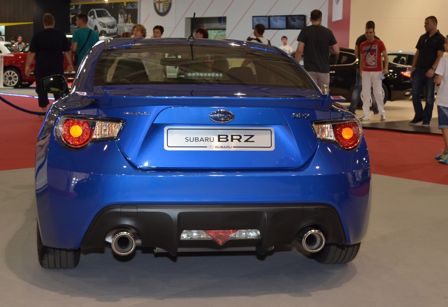 Rear view with dual exhaust and distinct tail lights
