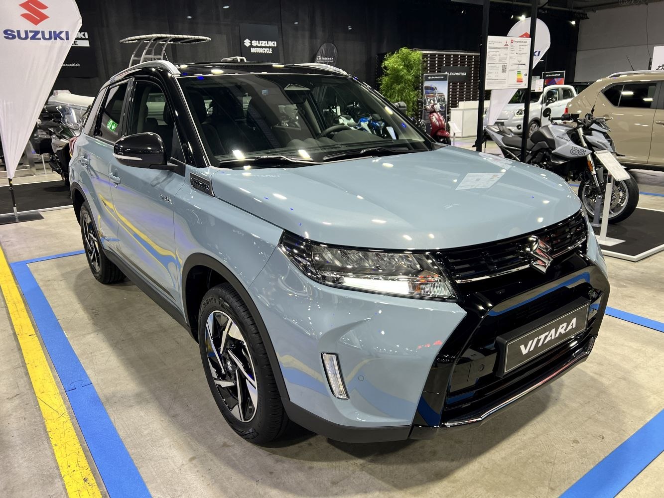 Modern front fascia, sleek LED headlights