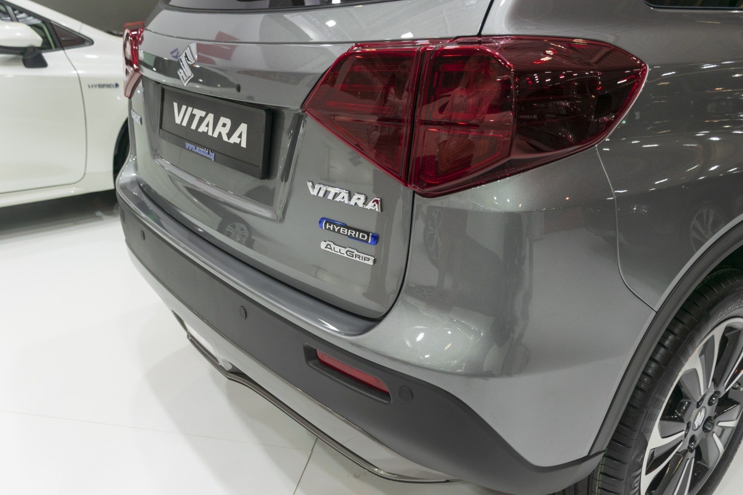 Rear design with tail light and hybrid badges on compact SUV