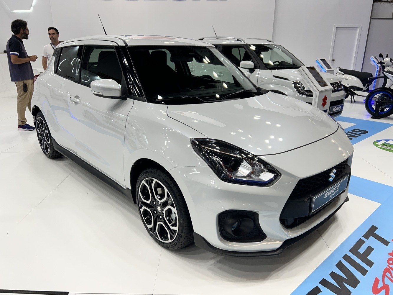 Front three-quarter view with alloy wheels and modern headlights