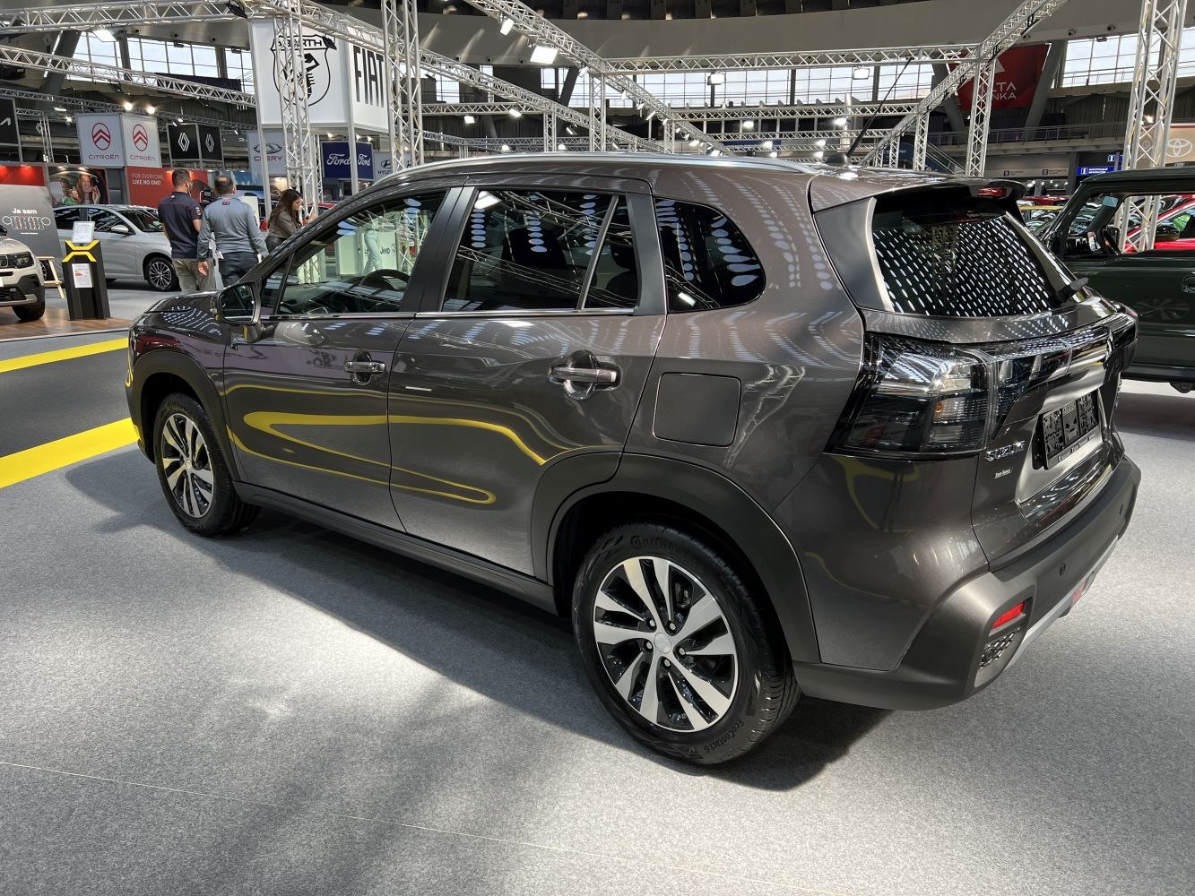 Rear side view of a 2022 crossover with distinct taillights and alloy wheels