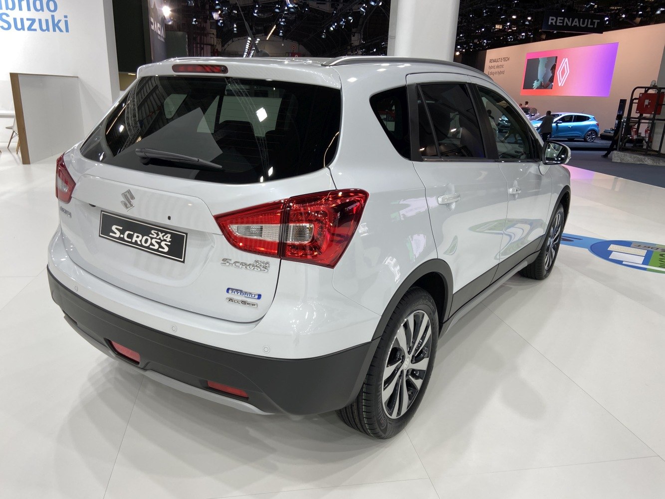 Rear view of hybrid SUV with AllGrip and detailed tail lights