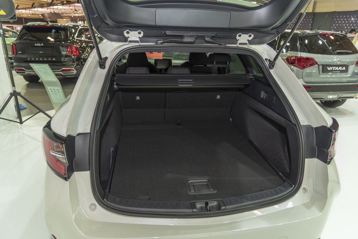 Spacious car trunk with foldable rear seats and removable cargo cover