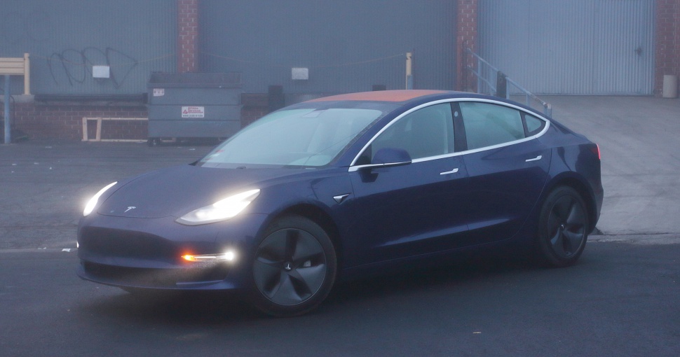 Aerodynamic wheels and LED headlights in low light