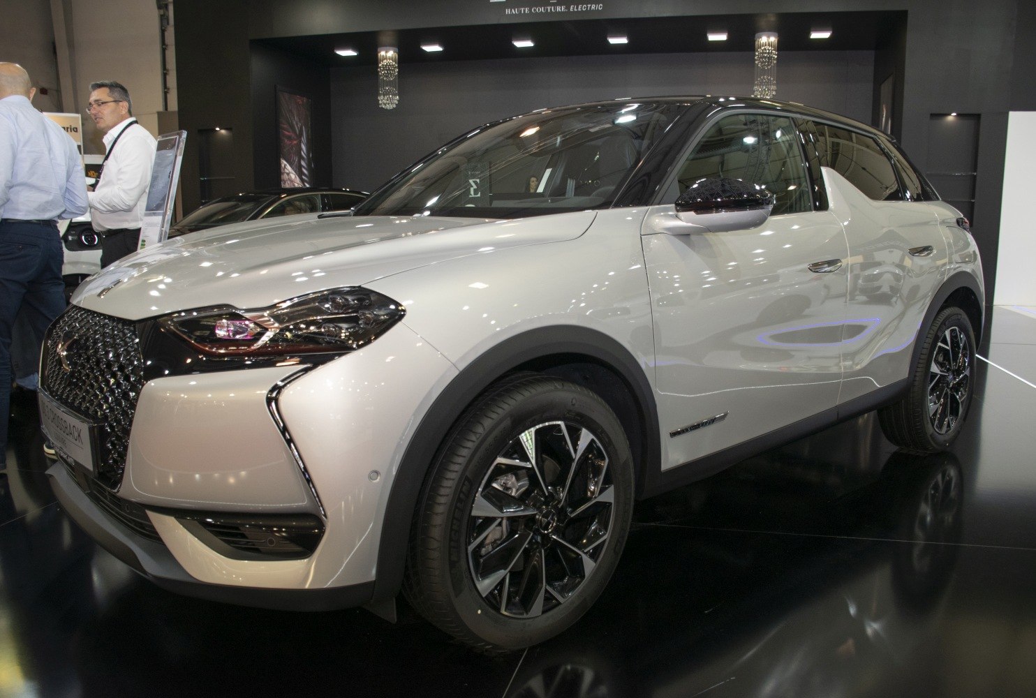 Front angle with distinctive grille and LED headlights.