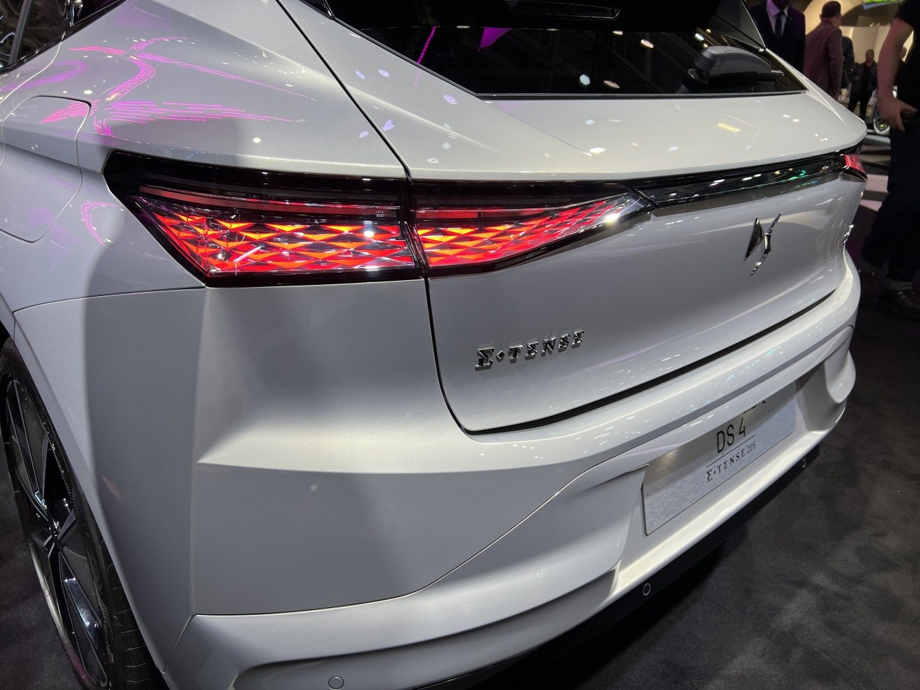Rear LED tail light and E-Tense badge on car