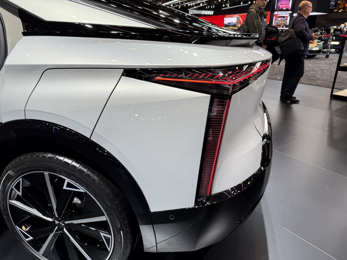 Close-up of rear light and wheel with sharp futuristic design