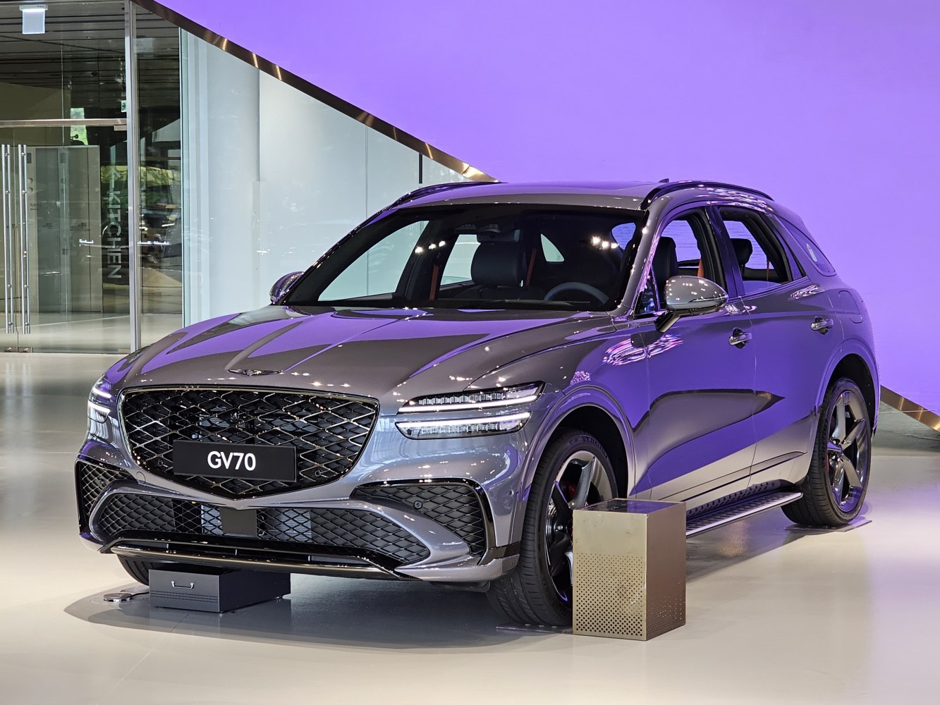 Front grille and LED headlights of a premium SUV