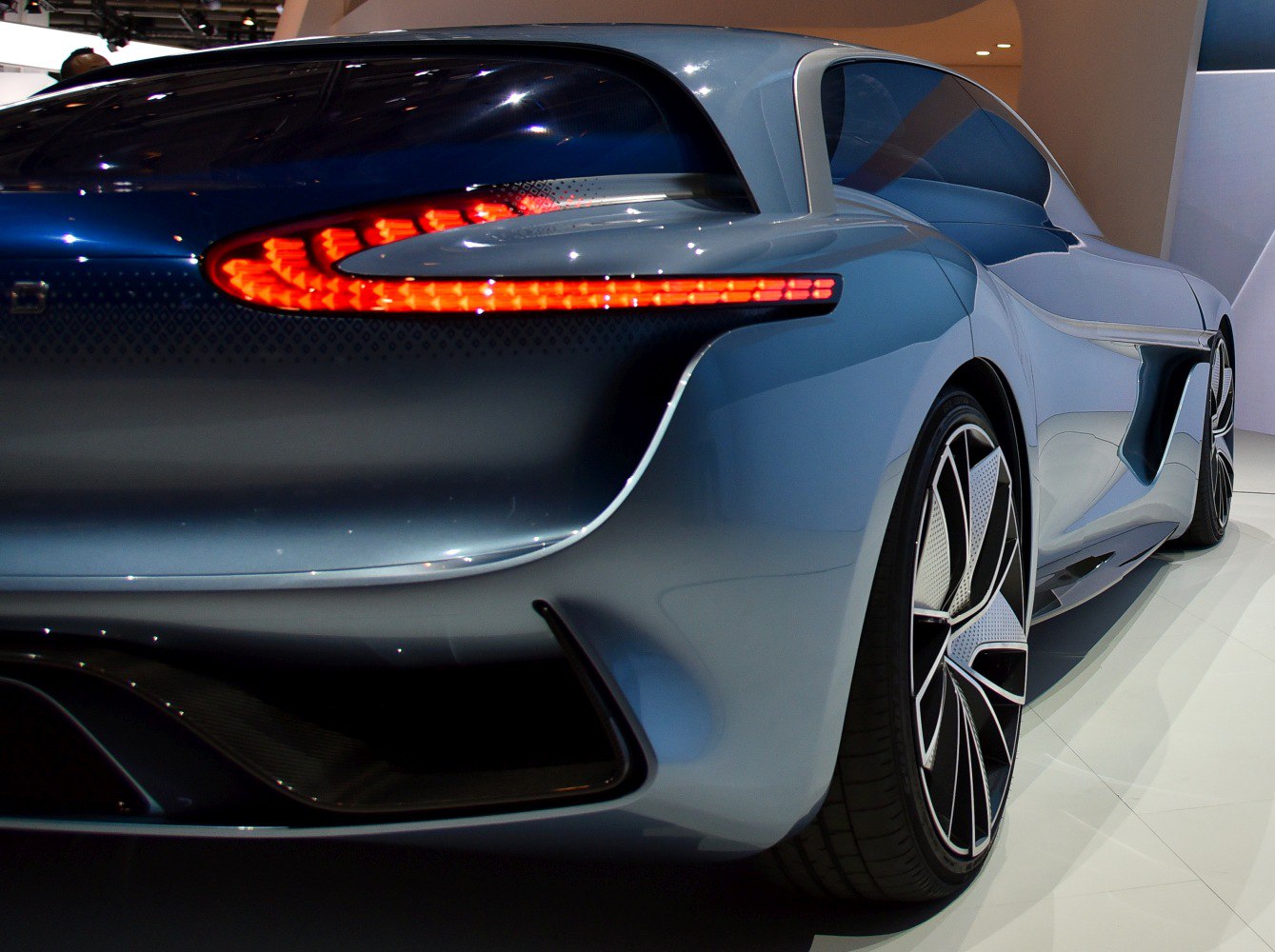 Futuristic rear design with LED taillights and aerodynamic curves