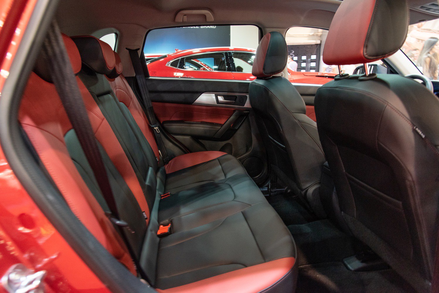 Two-tone leather rear seats with spacious cabin layout