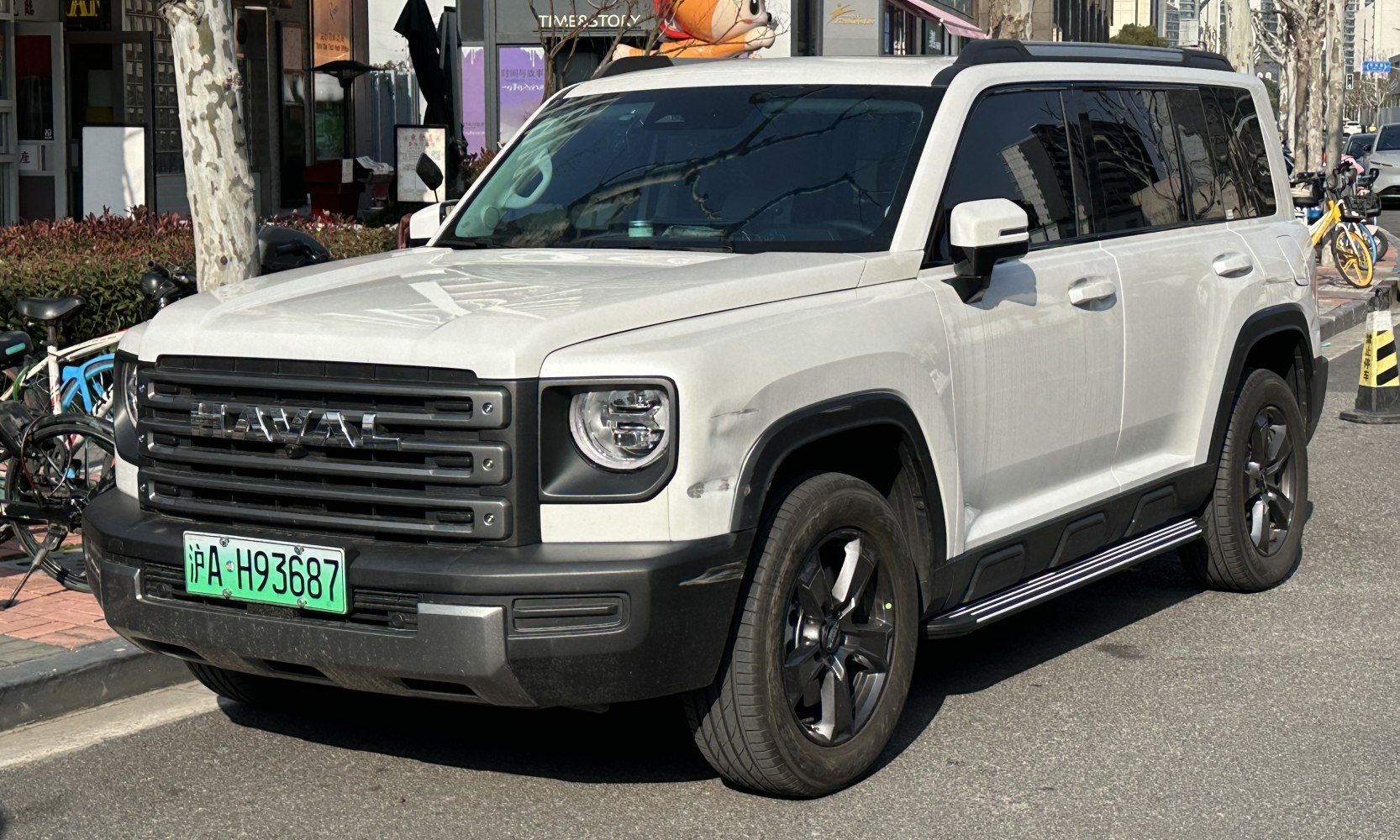 Front grille and LED headlights of a modern SUV
