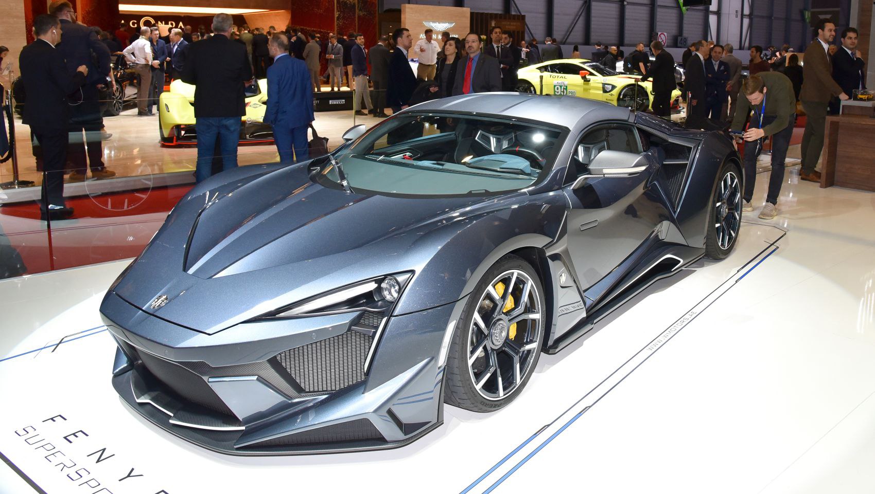 Aerodynamic front design with aggressive fascia and alloy wheels