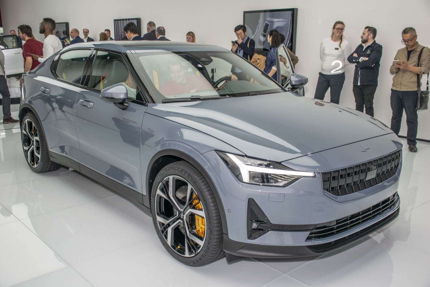 Front side view with LED headlights and alloy wheels