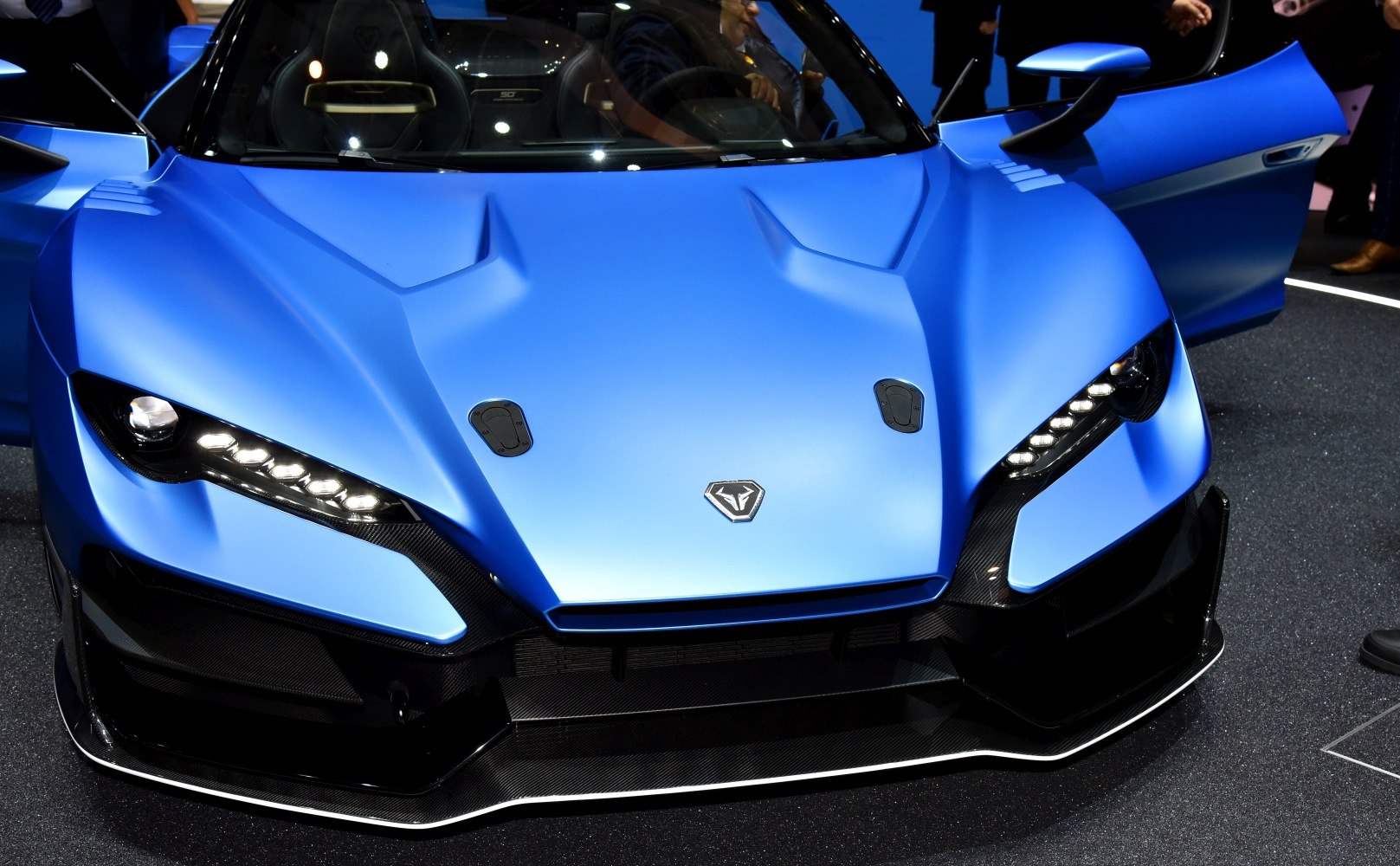 Front view with LED headlights and aerodynamic carbon fiber details