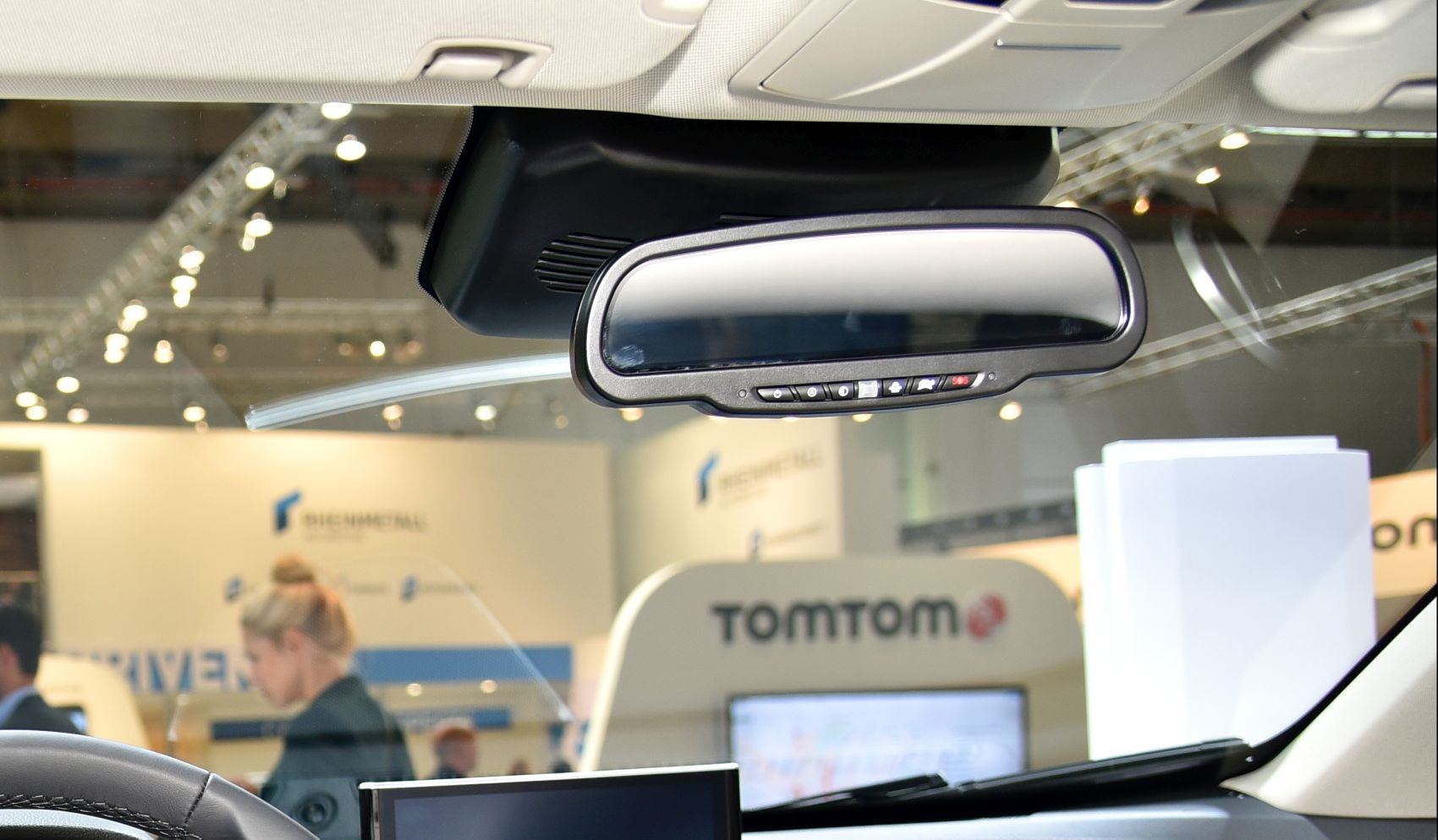 Interior rearview mirror with control buttons