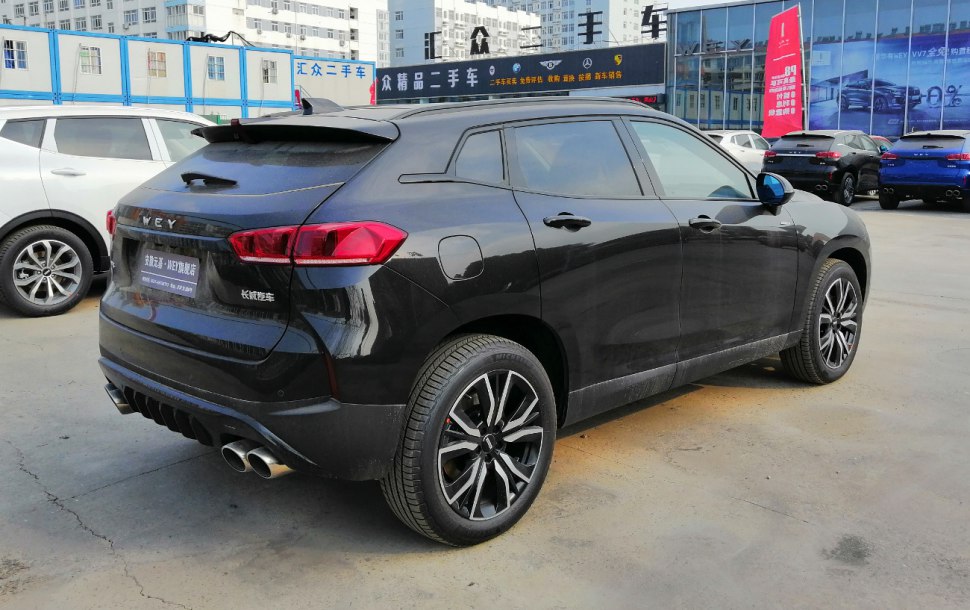 3/4 rear-right view