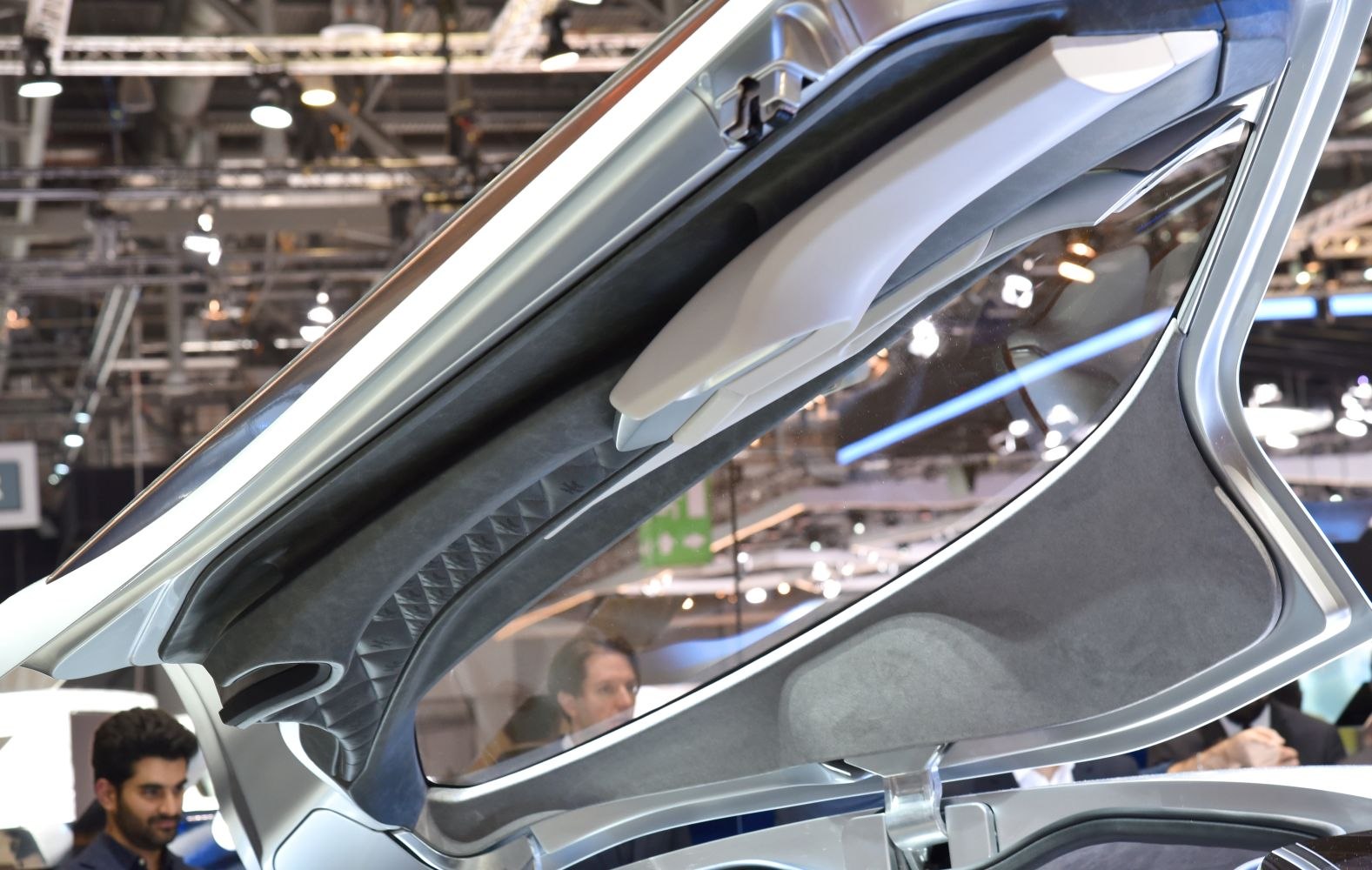 Gullwing door interior and hinge mechanism closeup