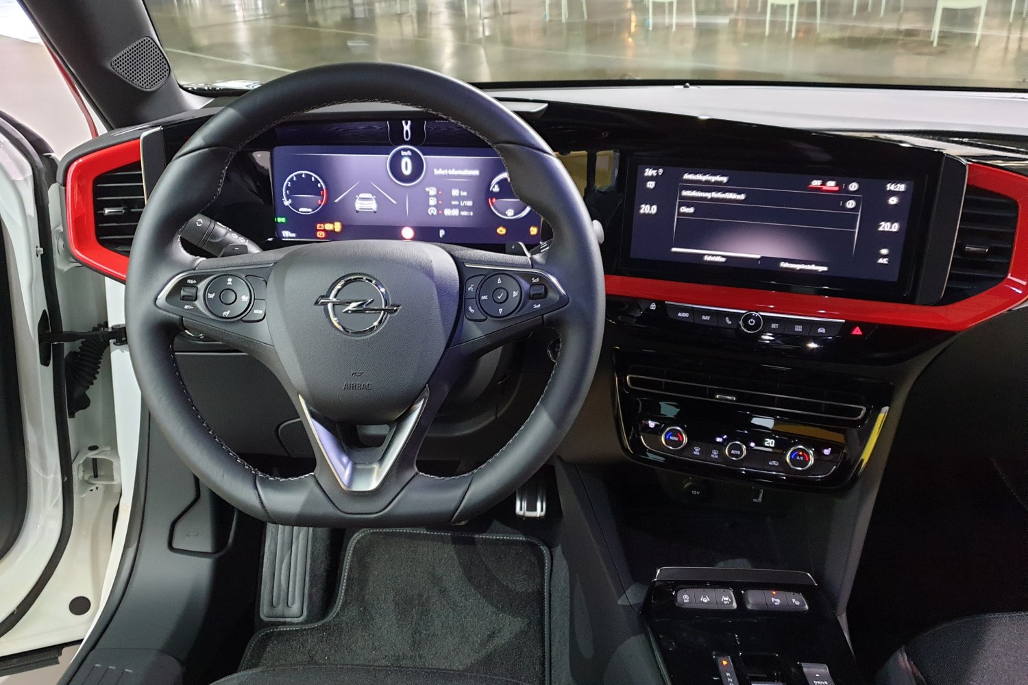 Digital instrument cluster and infotainment system with steering wheel controls