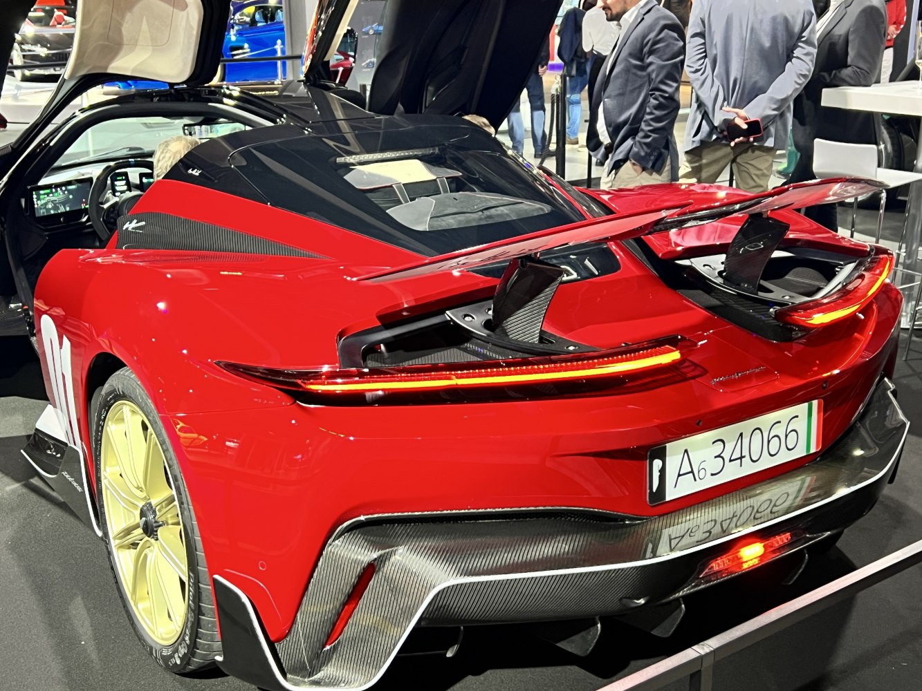 Rear view with active rear wing and aerodynamic diffuser