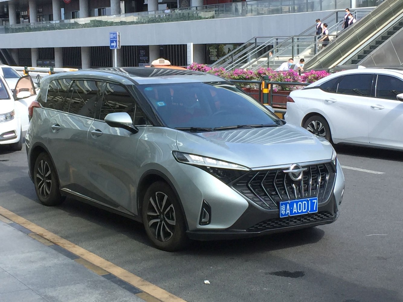 SUV with large black grille and slim LED daytime running lights